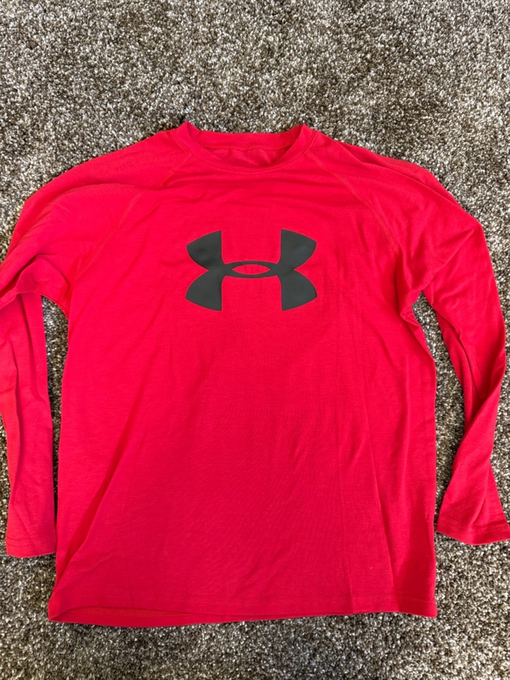 Under Armour Men's Bright Red Long-Sleeve Athletic Tee with Black Logo